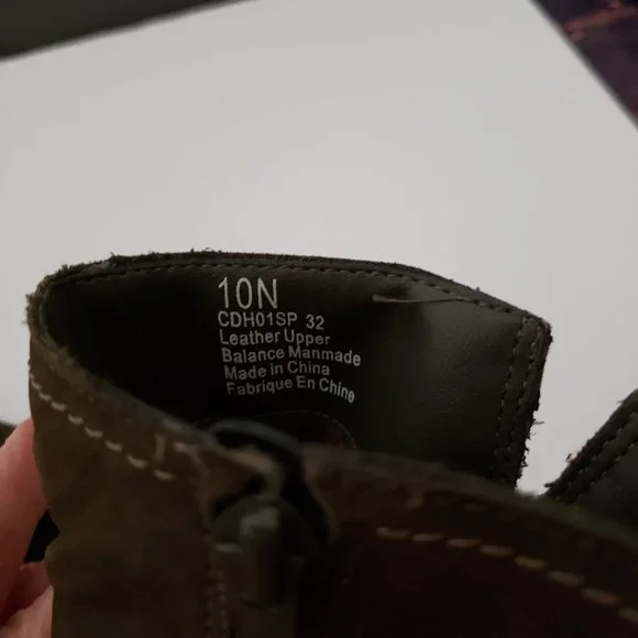 ROCKPORT Ankle Boot - Picture 7 of 9